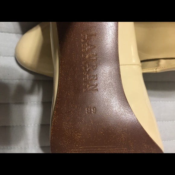 👠 Ralph Lauren Heels 👠 - Picture 6 of 7